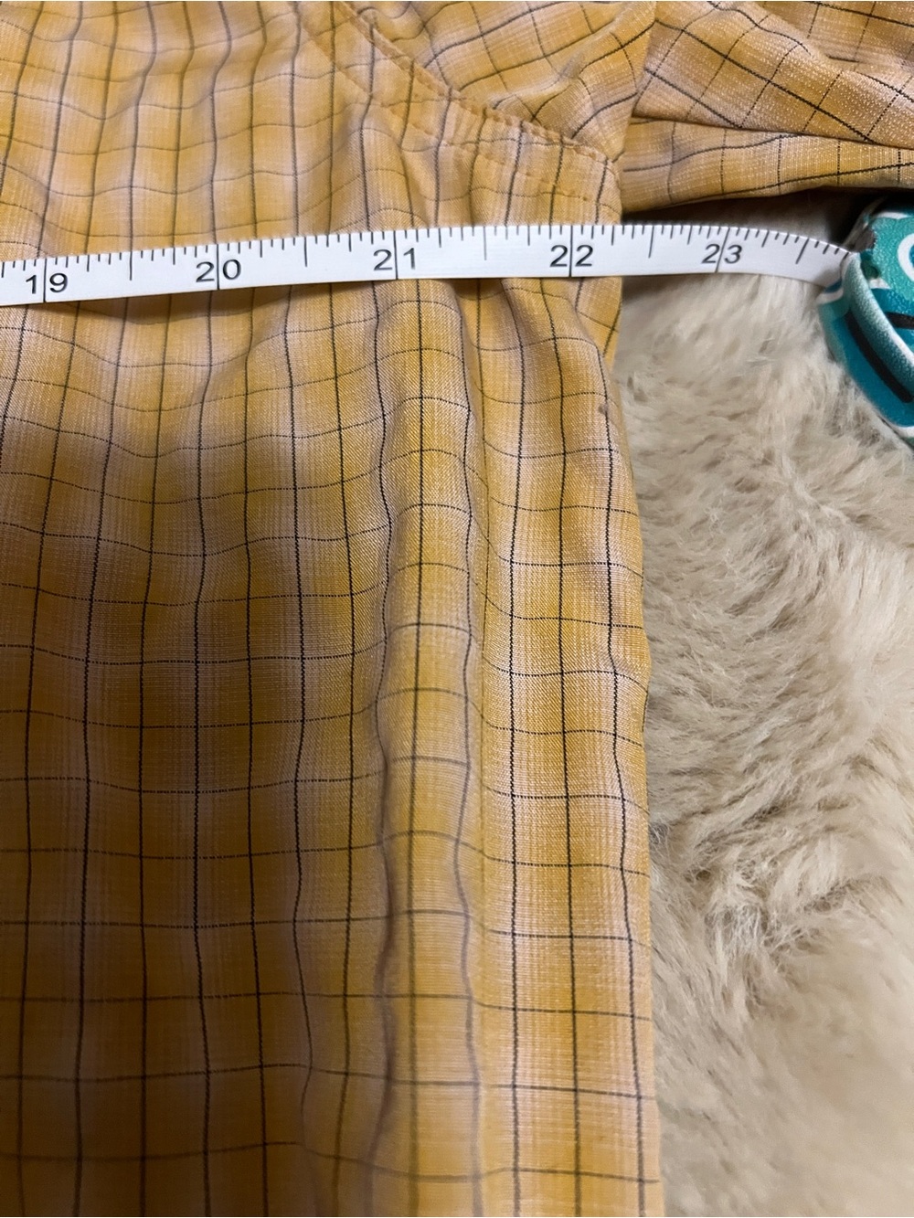 Men's LG ZOIC Short-Sleeve Plaid Button-Down Mountain Biking Shirt in Mustard - Picture 5 of 9
